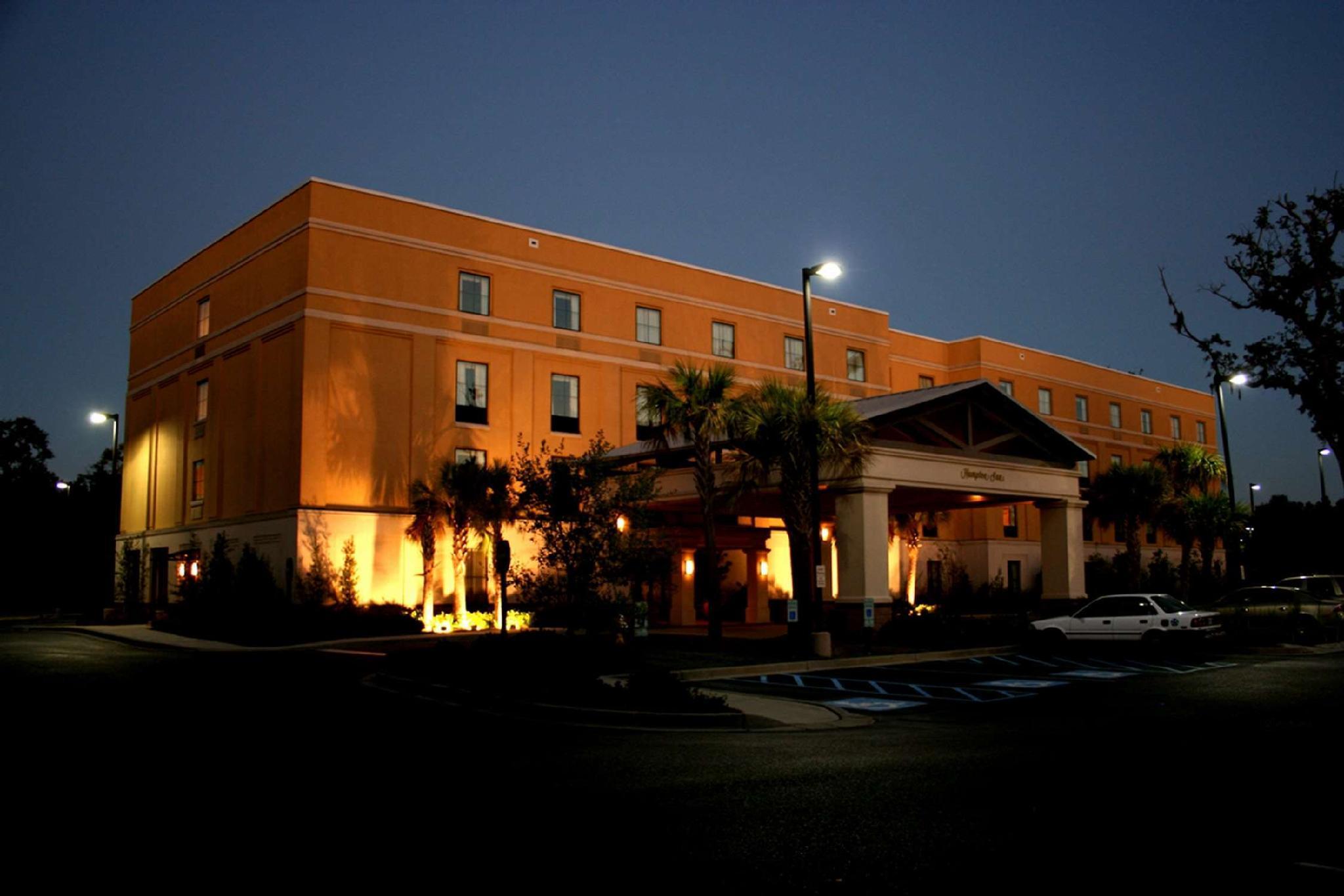 Hampton Inn Charleston-Daniel Island Exterior photo